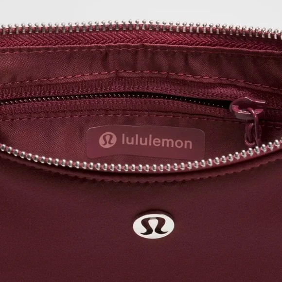 lululemon athletica Deep Red 1L Shoulder Bag - Picture 3 of 3